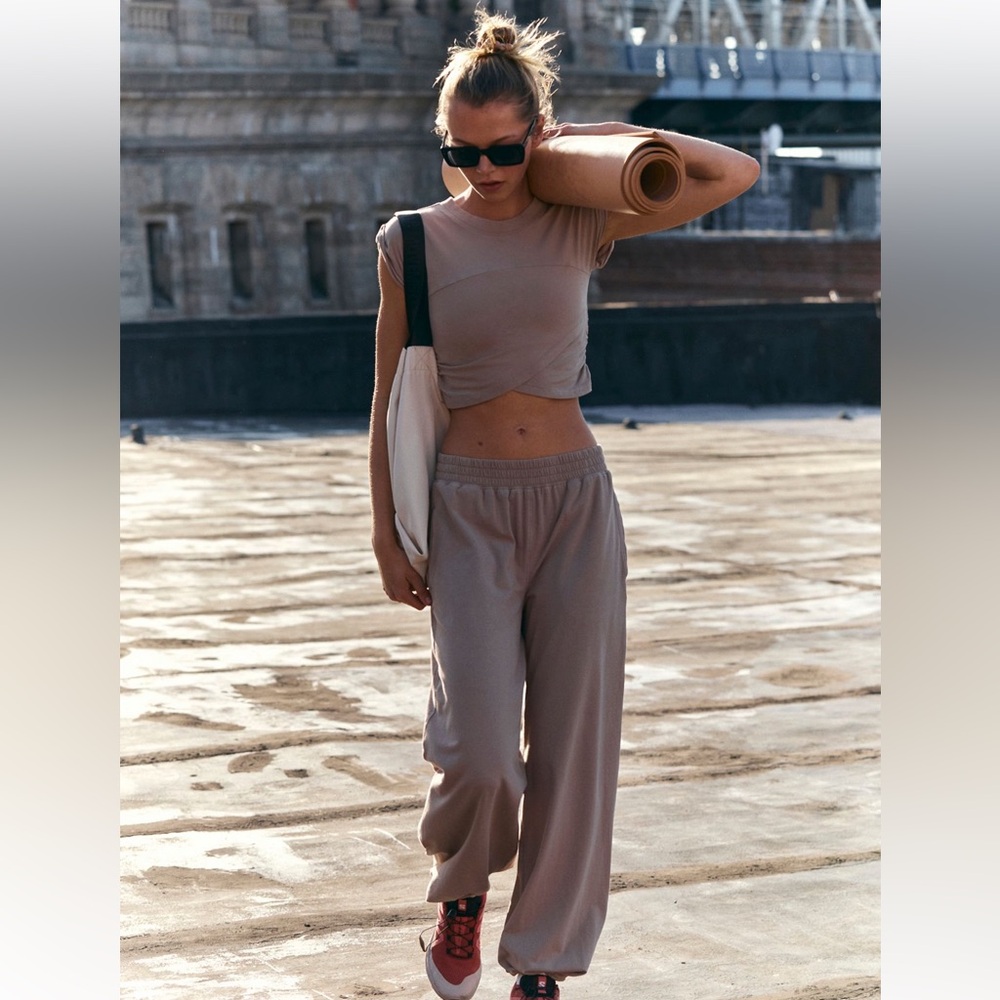 Free People Hot Shot Crossover Set - Pumice XS